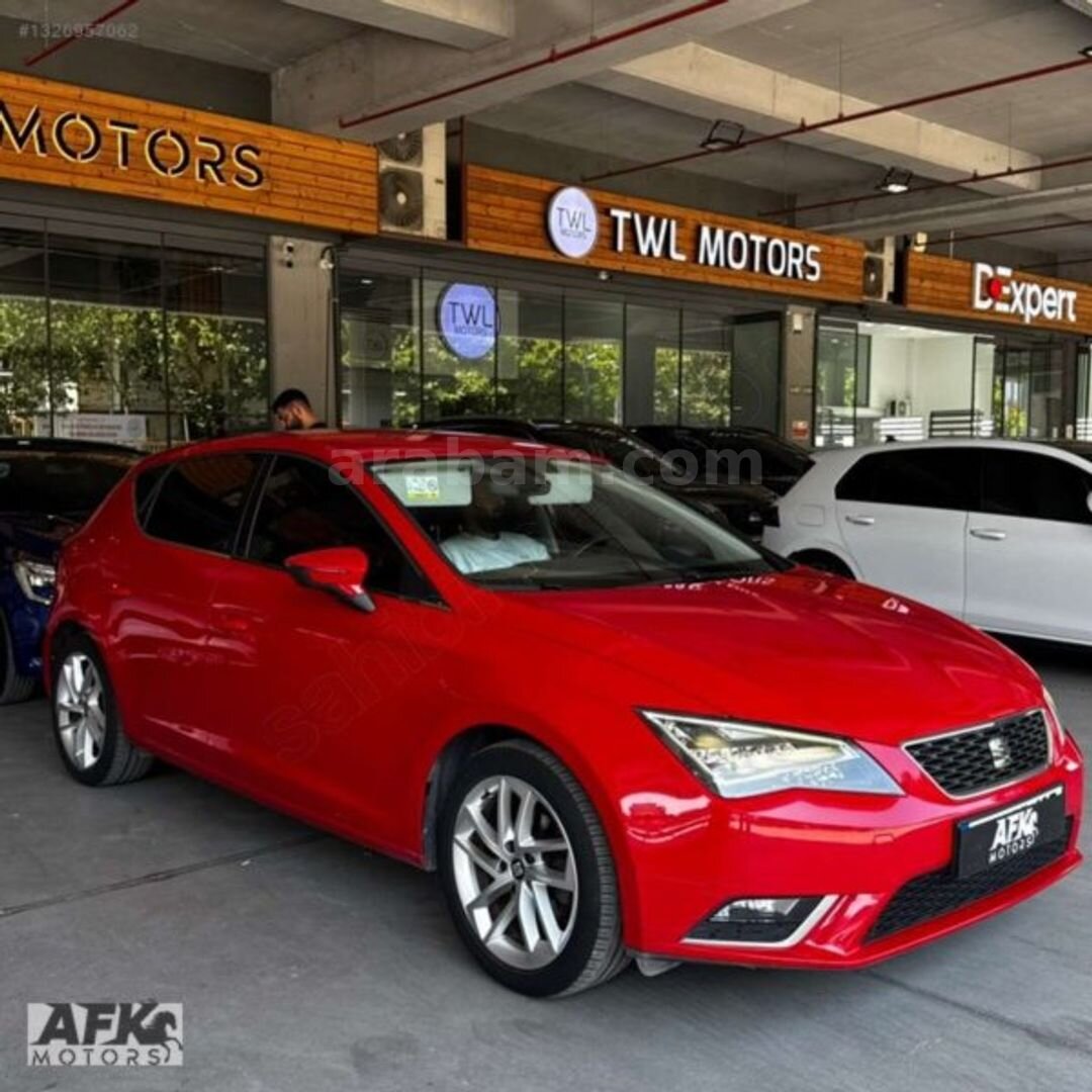 Galeriden Seat Leon 1.2 TSI Style 2016 Model İstanbul 110.200 km Kırmızı 3