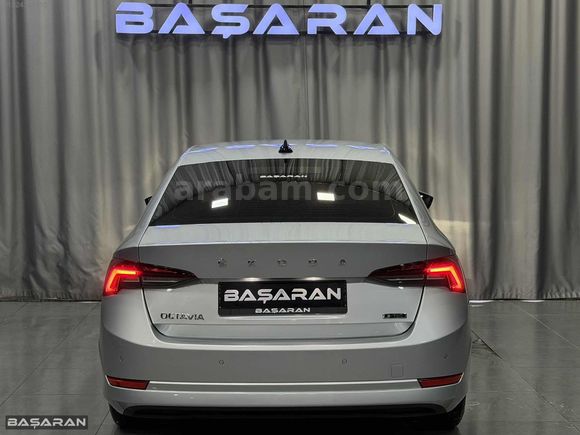 BAŞARAN'DAN 2022 SKODA OCTAVİA %20 KDVLİ 390.000 PEŞİNATLA