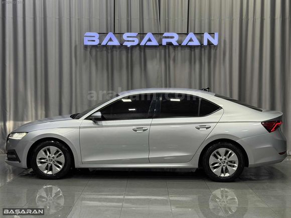 BAŞARAN'DAN 2022 SKODA OCTAVİA %20 KDVLİ 390.000 PEŞİNATLA