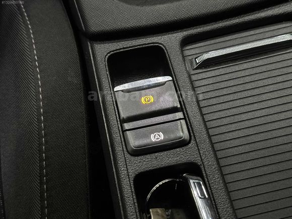 DEĞİŞENSİZ 2022 SKODA OCTAVİA E-TEC ELİTE CAR PLAY*LANSMAN RENK*