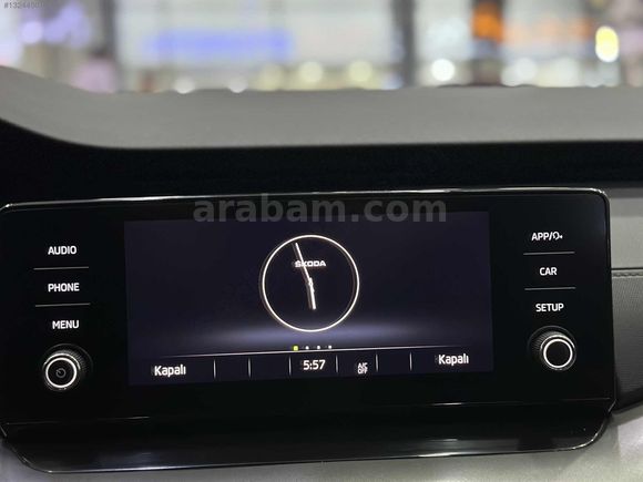 DEĞİŞENSİZ 2022 SKODA OCTAVİA E-TEC ELİTE CAR PLAY*LANSMAN RENK*