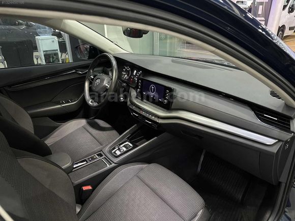 DEĞİŞENSİZ 2022 SKODA OCTAVİA E-TEC ELİTE CAR PLAY*LANSMAN RENK*