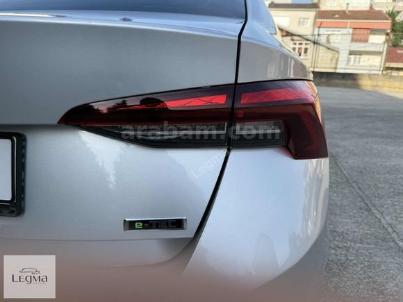 2022 ÇIKIŞLI 1.0 E-TEC OCTAVİA YETKİLİ SERVİS BAKIMLI