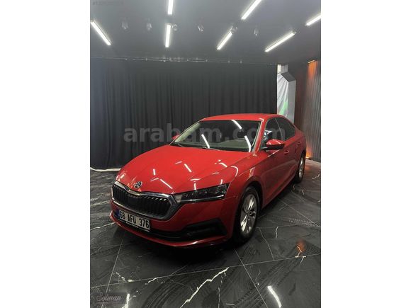 1 LOKAL 2021 SKODA OCTAVİA 1.0 e-Tec ELİTE SERVİS BAKIMLI