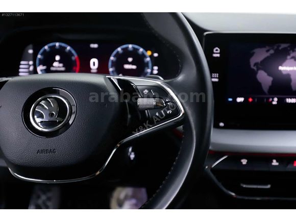 2023 SKODA OCTAVİA 1.0 e-TEC HAYALET EKRAN SERVİS BAKIMLI