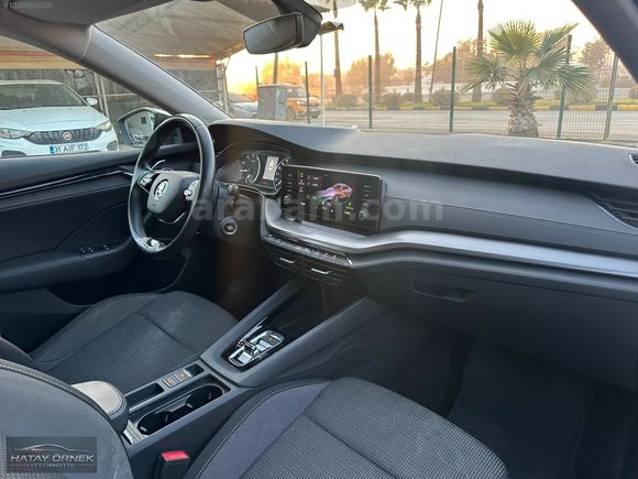 2021 HATASIZ OCTAVİA ELIT 1.0 TCE DSG SERVIS BAKIMLI