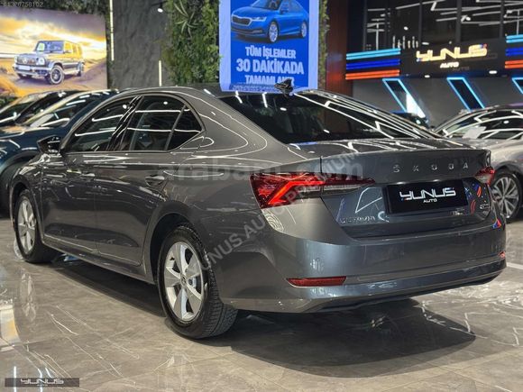 *YUNUS AUTO* 2022 OCTAVİA 1.0 e-Tec ELİTE LASMAN RENK XENON/CAR