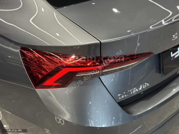 *YUNUS AUTO* 2022 OCTAVİA 1.0 e-Tec ELİTE LASMAN RENK XENON/CAR