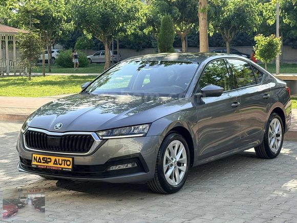 2023 SKODA OCTAVİA_1.0 e-TEC Elite_İlk EL_Servis Bakımlı_Hatasız
