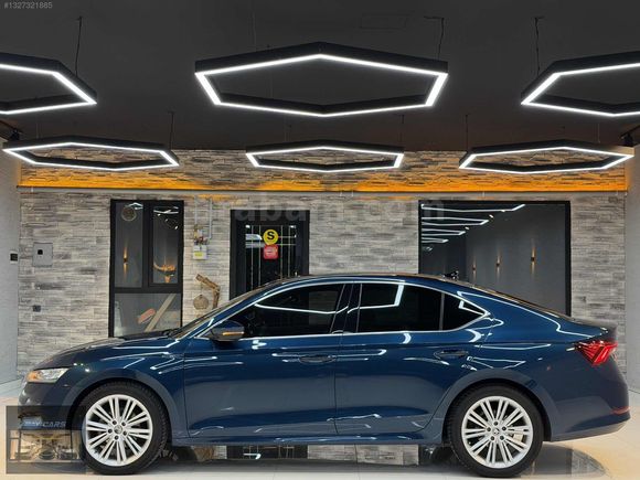 */2021 SKODA OCTAVIA 1.0 TSI E-TEC PREMİUM 133.722KM LNSMN RNK*/