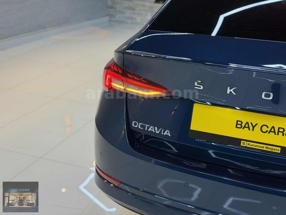 */2021 SKODA OCTAVIA 1.0 TSI E-TEC PREMİUM 133.722KM LNSMN RNK*/
