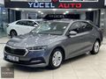 KAZASIZ DEĞİŞENSİZ 2022 MODEL SKODA OKTAVİA OTOMATİK