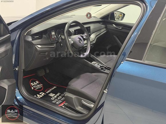 87.000 KM* 2022 OCTAVİA 1.0 E-TEC ELİTE DEĞİŞENSİZ CARPLAY/XENON
