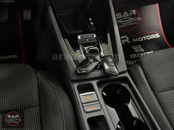 87.000 KM* 2022 OCTAVİA 1.0 E-TEC ELİTE DEĞİŞENSİZ CARPLAY/XENON