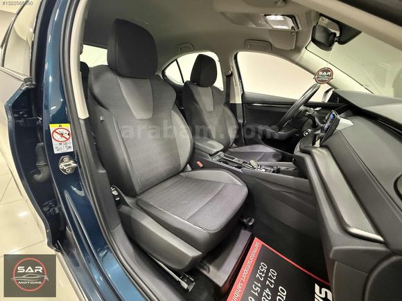 87.000 KM* 2022 OCTAVİA 1.0 E-TEC ELİTE DEĞİŞENSİZ CARPLAY/XENON