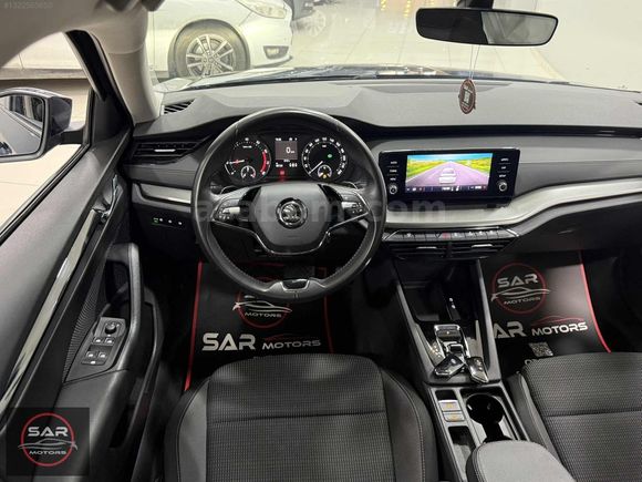 87.000 KM* 2022 OCTAVİA 1.0 E-TEC ELİTE DEĞİŞENSİZ CARPLAY/XENON