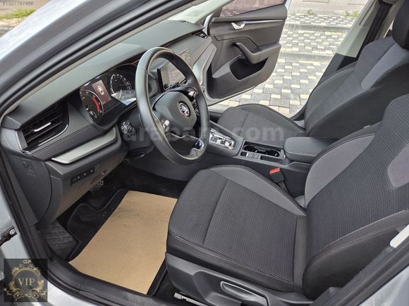 2024-HATASIZ TRAMERSİ+SERVİS BAKIMLI+KABLOSUZ CAR PLAY