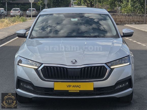 2024-HATASIZ TRAMERSİ+SERVİS BAKIMLI+KABLOSUZ CAR PLAY