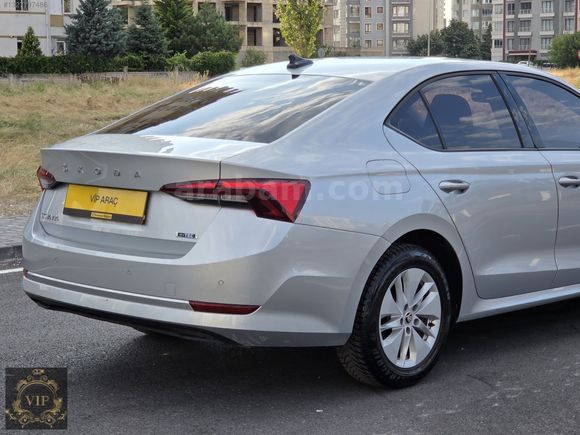 2024-HATASIZ TRAMERSİ+SERVİS BAKIMLI+KABLOSUZ CAR PLAY
