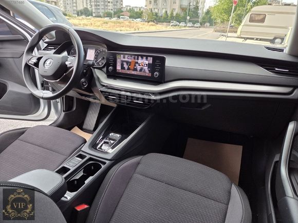 2024-HATASIZ TRAMERSİ+SERVİS BAKIMLI+KABLOSUZ CAR PLAY