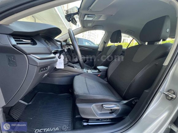2024-OCTAVİA ELİTE-1.0 E-TEC-OTOMATİK-HYBRİD-BAKIMLI-106.000 KM