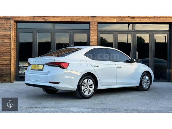 2022 SKODA OCTAVİA 1.0 TSI E-TEC ELİTE HATASIZ