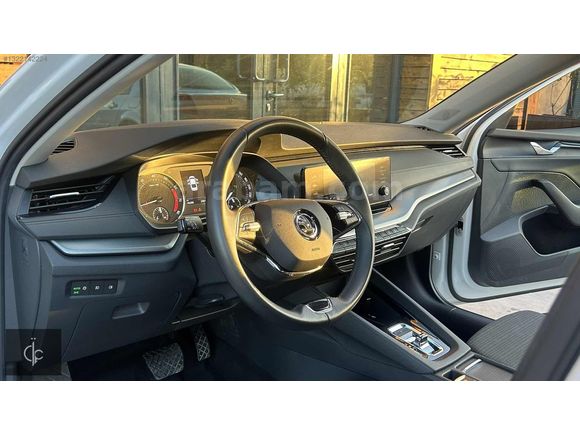 2022 SKODA OCTAVİA 1.0 TSI E-TEC ELİTE HATASIZ
