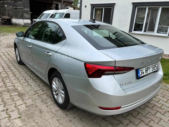 2023 Skoda Octavia 1.0 e-Tec - 60.000 KM - Bakımlı - Temiz