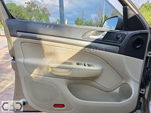 SKODA OCTAVİA 1.6 ELEGANCE 102 BG DEĞİŞENSİZ TERTEMİZ