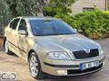 SKODA OCTAVİA 1.6 ELEGANCE 102 BG DEĞİŞENSİZ TERTEMİZ