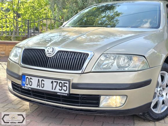 SKODA OCTAVİA 1.6 ELEGANCE 102 BG DEĞİŞENSİZ TERTEMİZ