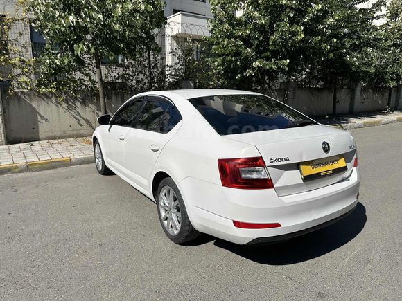 DEMİRHAN OTODAN SKODA OCTAVIA SUNROFLU