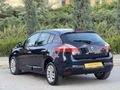 2013 MEGANE OTOMATİK DEĞİŞENSİZ EKONOMİK AİLE ARACI