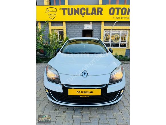 2012 MEGANE İCON HATASIZ HAYALET EKRAN MAKYAJLI