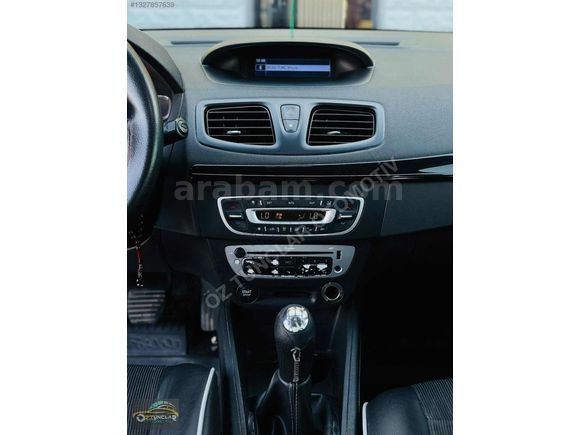 2012 MEGANE İCON HATASIZ HAYALET EKRAN MAKYAJLI