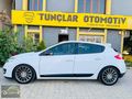 2012 MEGANE İCON HATASIZ HAYALET EKRAN MAKYAJLI