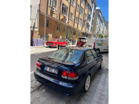 2000 Model 1.4 is 298.000 km de Otomatik Lpg