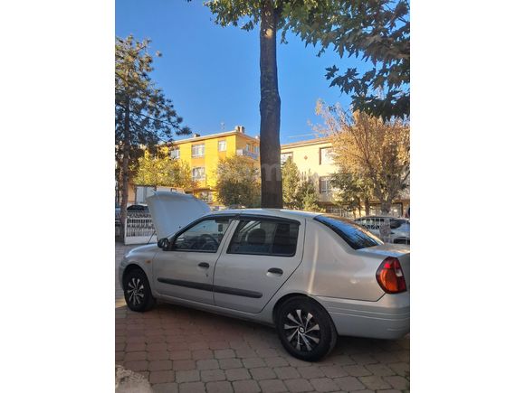 Sahibinden Renault Clio 1.4 RNA 2001 Model
