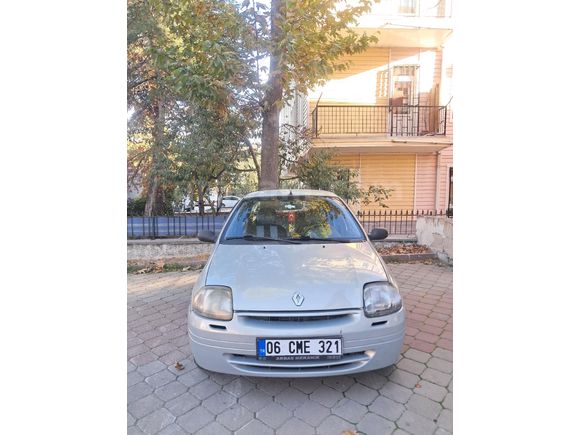 Sahibinden Renault Clio 1.4 RNA 2001 Model