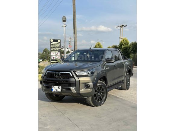 Sahibinden Toyota Hilux 2.4 D-4D 4x4 Invincible 2022 Model Yalova