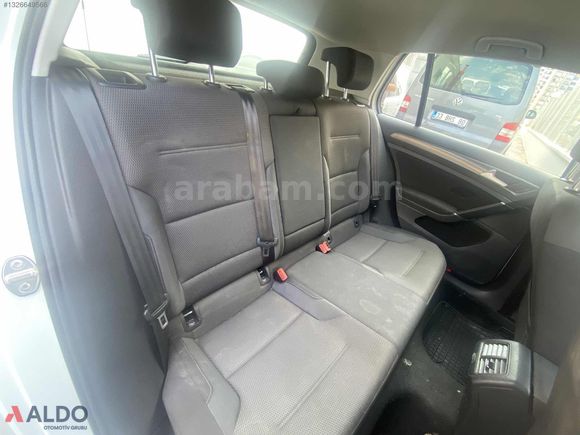 VW YETKİLİ BAYİDEN Golf 1.0 TSI 115 PS Midline Plus Man.