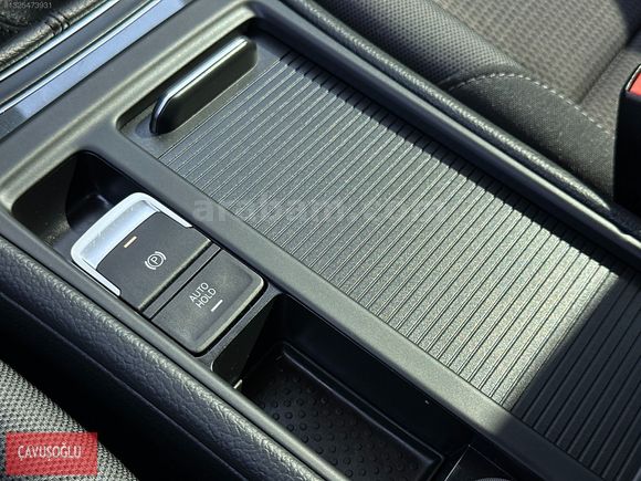 ÇAVUŞOĞLU 2020 VOLKSWAGEN 1.0 TSİ MİDLİNE PLUS BOYASIZ