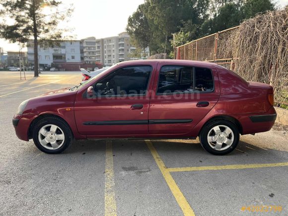 TEK DEĞİŞENLİ KLİMALI CLİO 1.5 DCİ VİZE YENİ