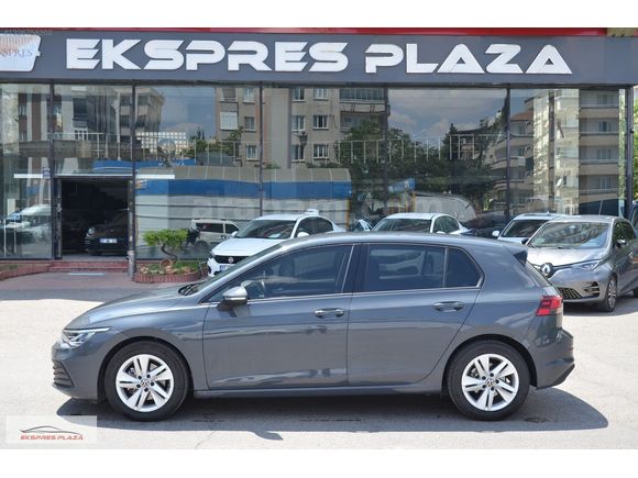 EKSPRES PLAZA'DAN 2022 VW GOLF 1.0 TSI İMPRESSİON