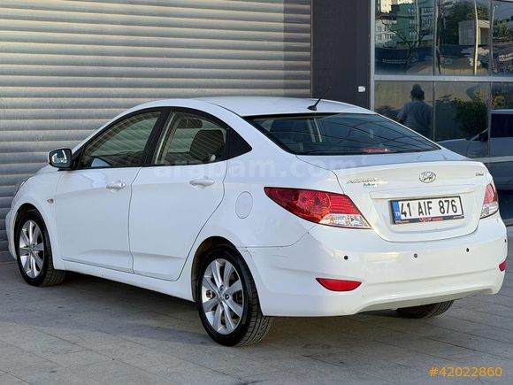 2018 MODEL OTOMATİK ACCENT BLUE HATASIZ AYARINDA 92.000 KM