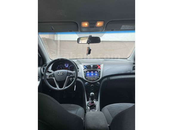 Sahibinden Hyundai Accent Blue 1.6 CRDI Mode Plus 2015 Model 