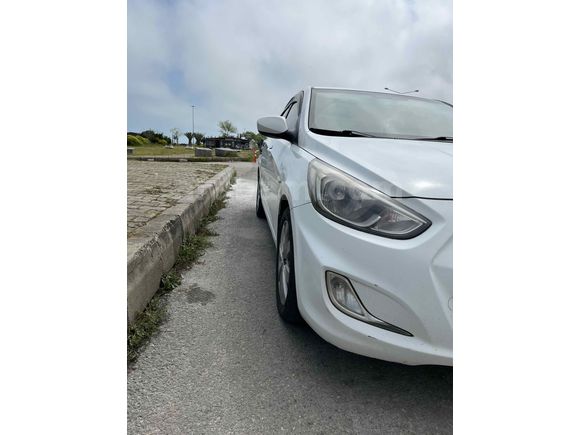 Sahibinden Hyundai Accent Blue 1.6 CRDI Mode Plus 2015 Model 