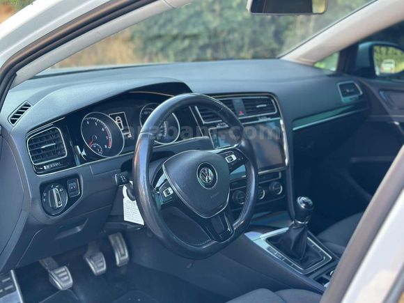 İNCİ'DEN DEĞİŞENSİZ 135 BİN KM GOLF