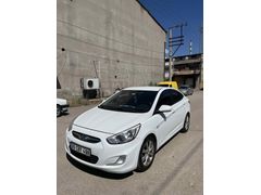 Sahibinden Hyundai Accent Blue 1.6 CRDI Mode Plus 2015 Model 