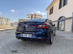 Sahibinden Renault Megane 1.5 dCi Icon 2018 Model  251.000 km Lacivert